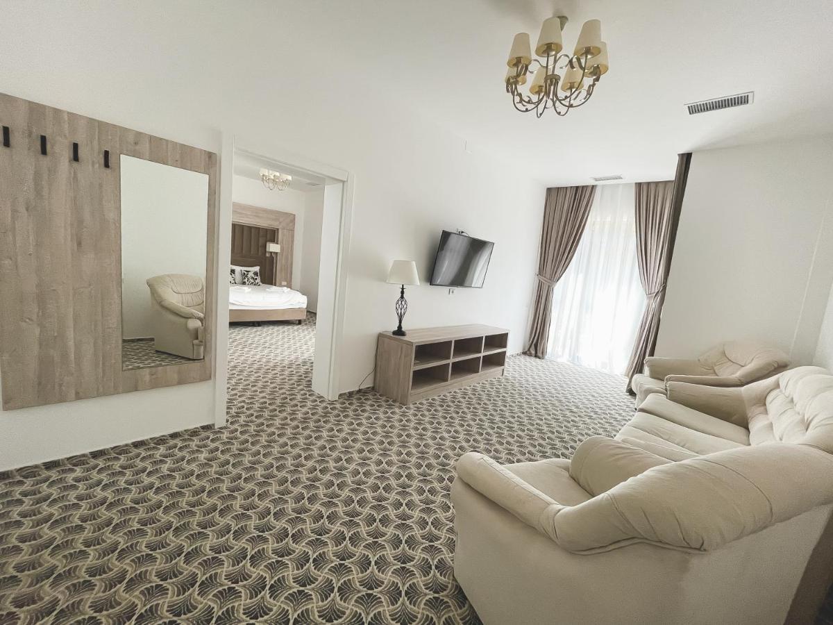 Majestic Boutique Hotel Adult Only Băile Felix Buitenkant foto